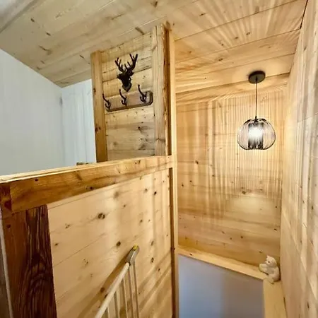 Horská chata Du Pre - Sauna, Terrasse Et Grand Jardin *